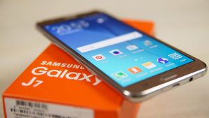 Galaxy J7 (2017) é vazado em alta resolução por fabricante de capinhas