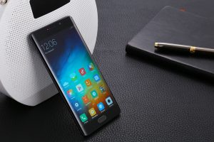 Xiaomi Mi Note 3 pode ser o super smartphone do ano com 8GB de RAM e Snapdragon 835