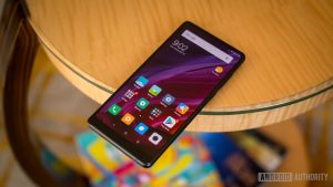 Xiaomi Mi Mix 2 ganha data para voltar a ser vendido