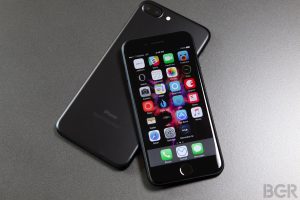 Apple promete correção para problema de som no iPhone 8 e 8 Plus